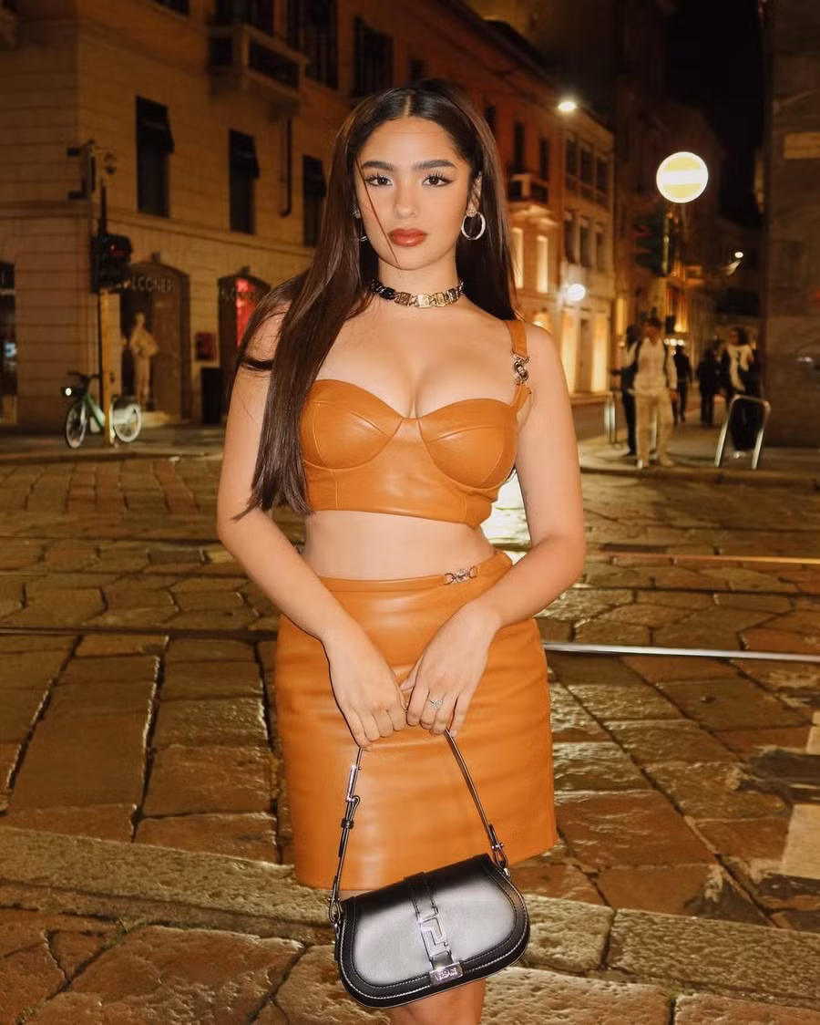 Nhiều khán giả bất ngờ vì Andrea Brillantes vốn không phải cái tên nổi bật ở thị trường quốc tế. Tuy nhiên, ở Thái Lan Andrea Brillantes nằm trong danh sách người nổi tiếng có lượng theo dõi lớn. Người đẹp 2003 là sao Philippines được theo dõi nhiều nhất trên TikTok, có cát-xê quảng cáo Instagram đứng thứ năm tại quê nhà.