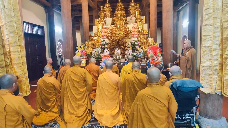 quang-canh-le-khai-mac-an-cu-kiet-ha-phat-lich-2569-duong-lich-2025-anh-thanh-nhat.jpg