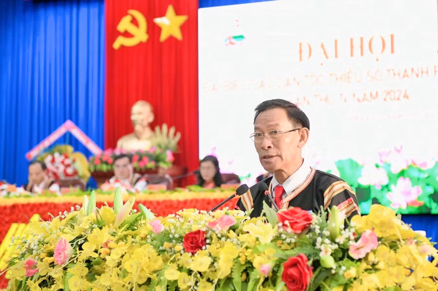 Ông Kpă Đô-Trưởng ban Dân tộc tỉnh, Phó Trưởng ban Thường trực Ban Chỉ đạo Đại hội đại biểu các dân tộc thiểu số tỉnh lần thứ IV phát biểu tại đại hội. Ảnh: P.D