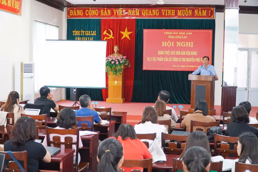 Quang cảnh hội nghị quán triệt. Ảnh: Đ.T Quang cảnh hội nghị quán triệt. Ảnh: Đ.T
