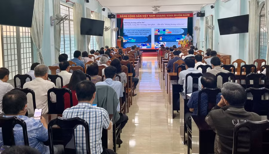 Quang cảnh hội nghị báo cáo viên quý II-2024. Ảnh: P.D Quang cảnh hội nghị báo cáo viên quý II-2024. Ảnh: P.D