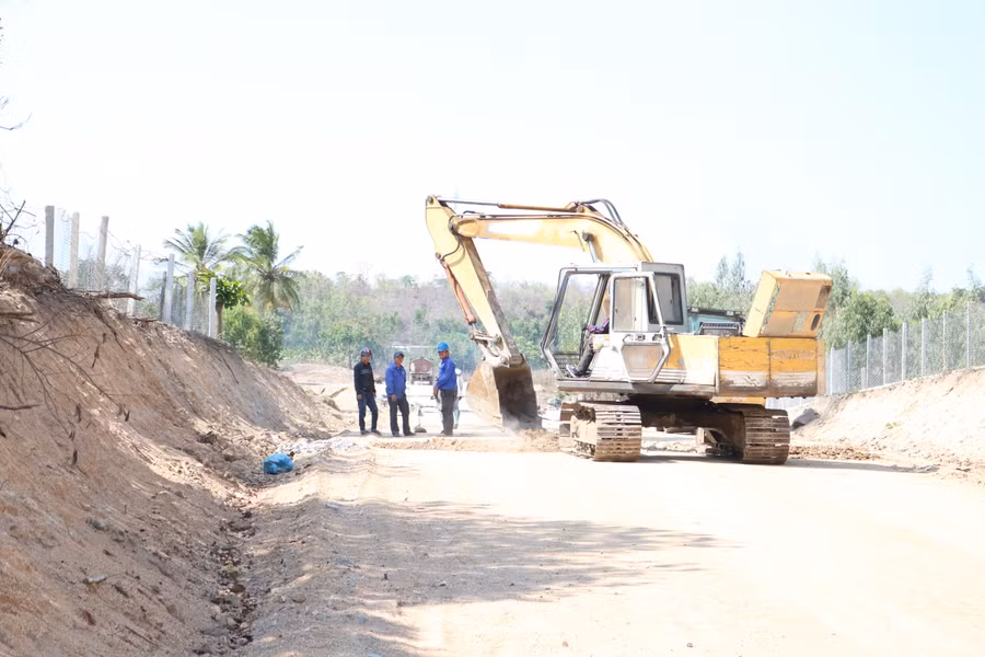Huyện Kbang quan tâm đầu tư cơ sở hạ tầng thúc đẩy phát triển kinh tế xã hội, hoàn thành tiêu chí giao thông trong xây dựng nông thôn mới. Ảnh: Minh Phương