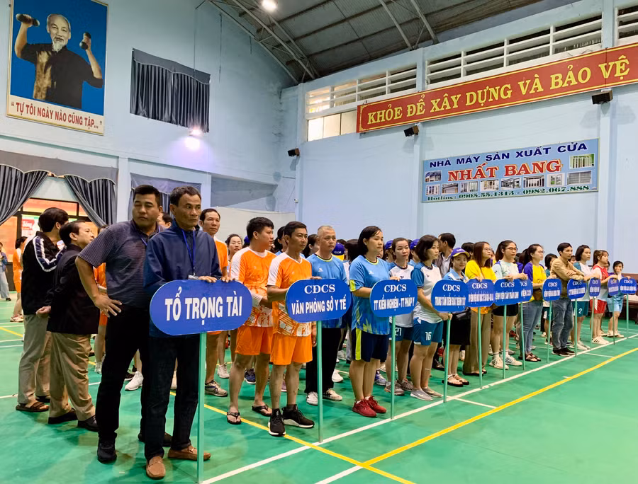 Hội thao có sự tham gia 239 vận động viên đến từ 12 công đoàn cơ sở trực thuộc Công đoàn ngành Y tế Gia Lai. Ảnh: Như Nguyện