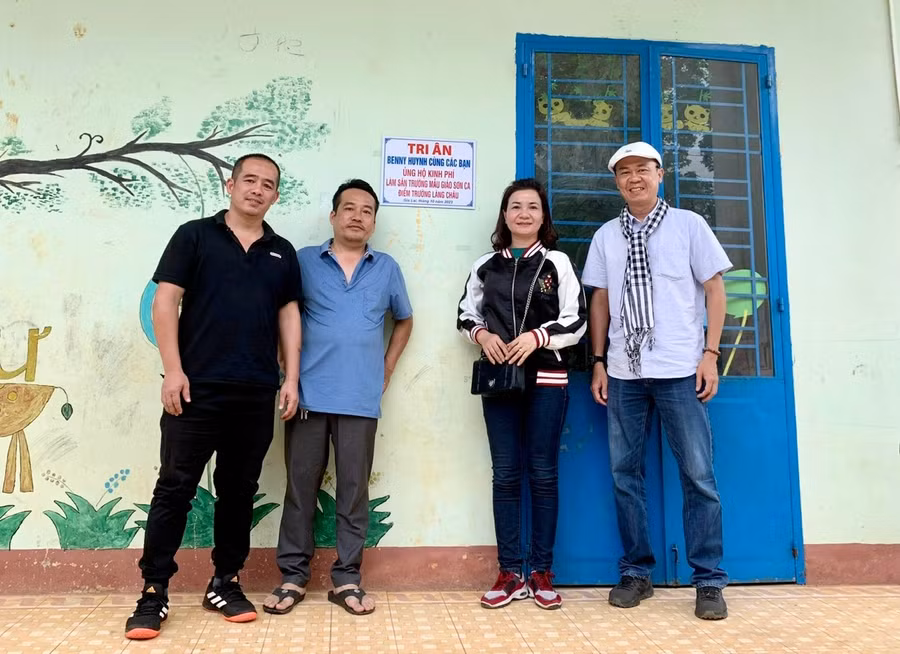 Dịp này, Quỹ hỗ trợ bệnh nhân nghèo tỉnh Gia Lai cũng đã nghiệm thu 2 công trình sân trường cho 2 điểm trường thuộc Trường Mẫu giáo Sơn ca (xã Chư Krêy, huyện Kông Chro). Ảnh: Như Nguyện