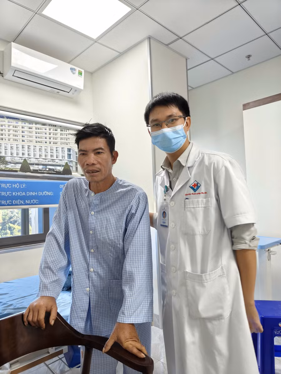 Bệnh nhân N.V.H (53 tuổi, trú tại huyện Mang Yang) đang hồi phục tốt so với các ca bệnh thông thường. Ảnh: Bệnh viện cung cấp