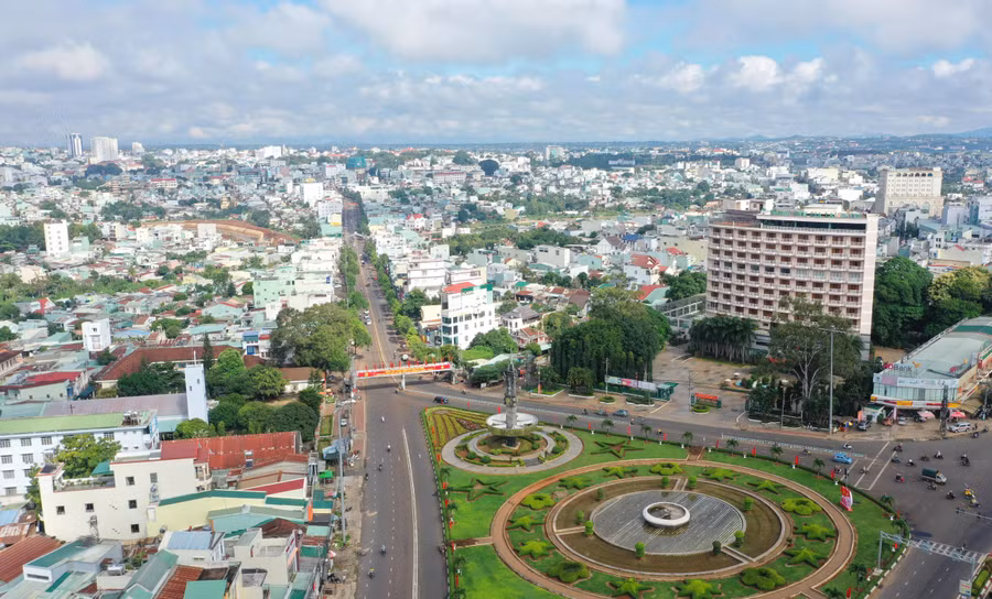 Pleiku đang từng bước phát triển xứng tầm đô thị loại I trực thuộc tỉnh Gia Lai. Ảnh: Quang Tấn