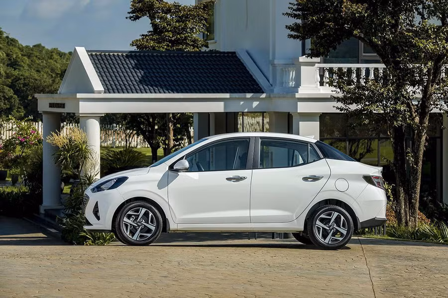 Mẫu xe Hyundai Grand i10 MT. Ảnh: ST Mẫu xe Hyundai Grand i10 MT. Ảnh: ST