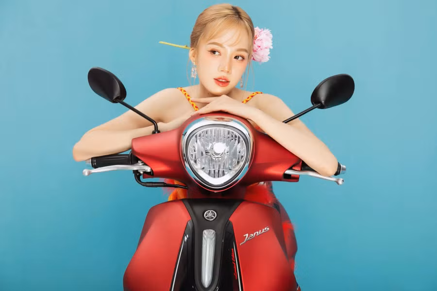 Janus hiện đại, trẻ trung. (Nguồn: Yamaha) Janus hiện đại, trẻ trung. (Nguồn: Yamaha)