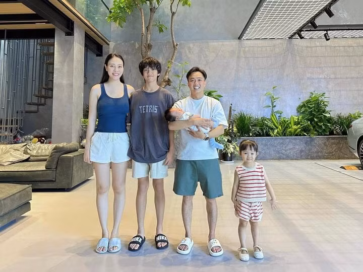 Tổ ấm nhỏ của Cường Đô La và Đàm Thu Trang.