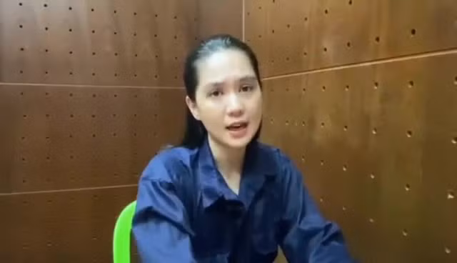 Ngọc Trinh làm việc với cơ quan chức năng Ngọc Trinh làm việc với cơ quan chức năng