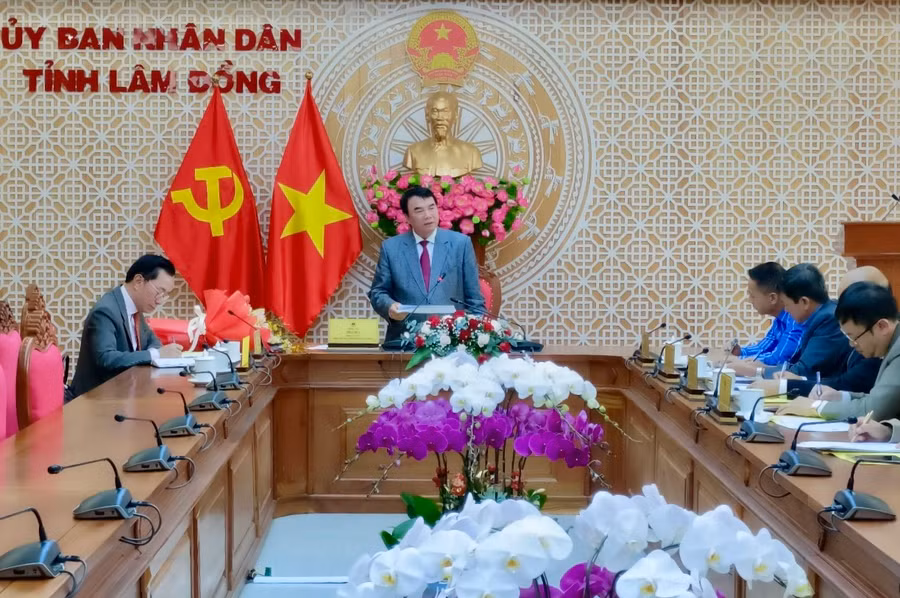 Phó Chủ tịch UBND tỉnh Phạm S phát biểu tại buổi làm việc