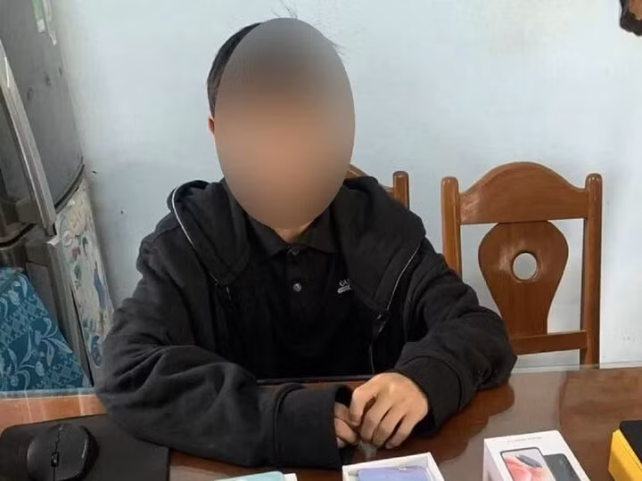 Vương Thái Hậu tại cơ quan công an. (Ảnh: C.A)