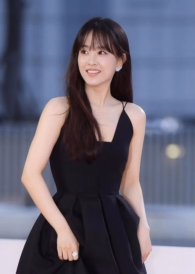 Sự nghiệp nghệ thuật của Park Bo Young ngày càng thăng tiến. ẢNH: INSTAGRAM NV