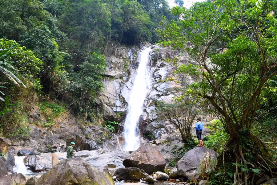 Thác Thang Đày.