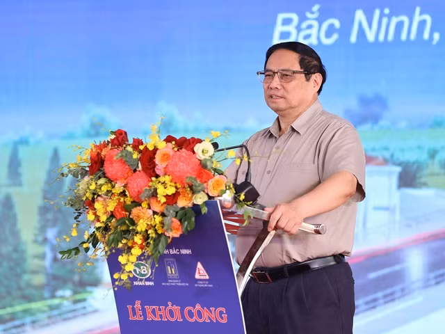 Thủ tướng Phạm Minh Chính phát biểu tại lễ khởi công. Ảnh: VGP Thủ tướng Phạm Minh Chính phát biểu tại lễ khởi công. Ảnh: VGP