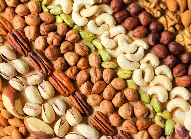 Bị cholesterol cao, ăn gì là tốt nhất? - Ảnh 3. Các loại hạt. Ảnh: SHUTTERSTOCK