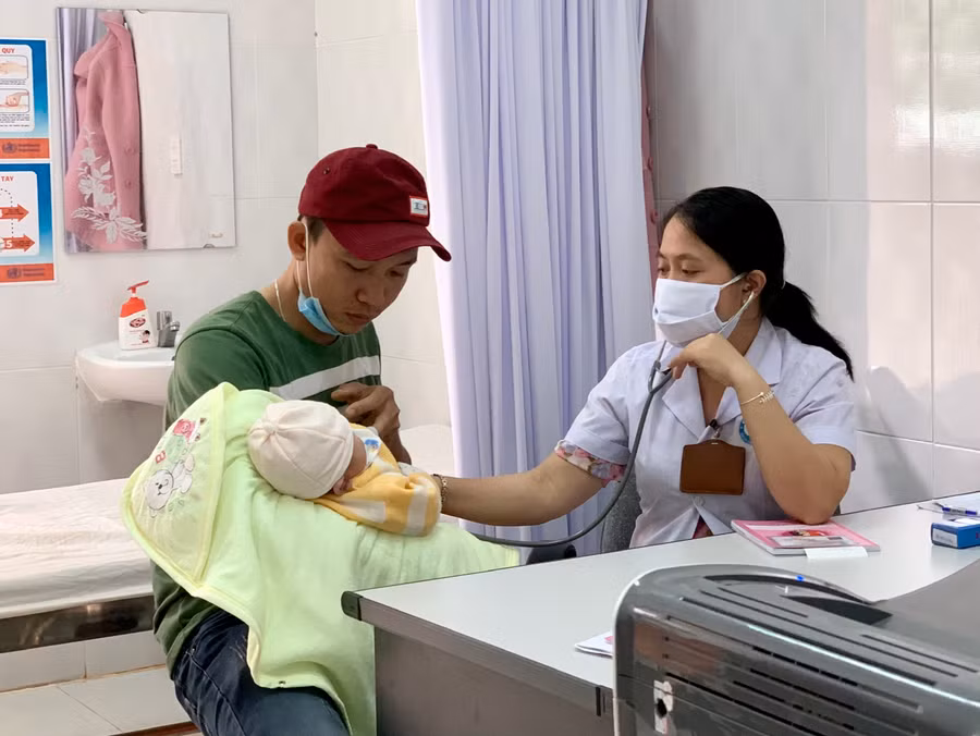 Tỷ lệ tiêm chủng đạt thấp làm gia tăng nguy cơ dịch bệnh bùng phát. Ảnh: Như Nguyện Tỷ lệ tiêm chủng đạt thấp làm gia tăng nguy cơ dịch bệnh bùng phát. Ảnh: Như Nguyện