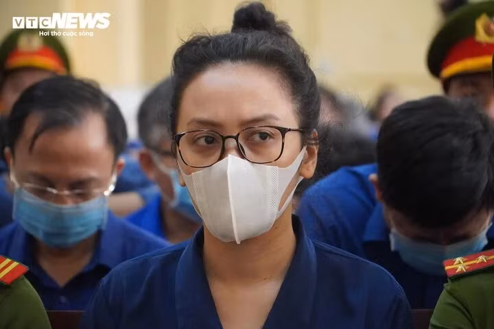 Bị cáo Trương Huệ Vân - cháu gái Trương Mỹ Lan.