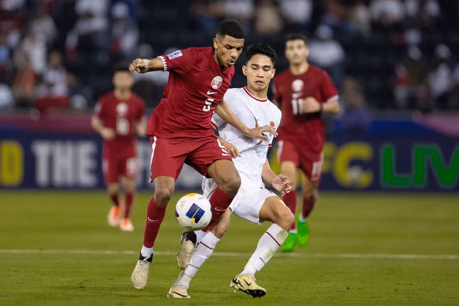U23 Indonesia (áo trắng) thất bại ở ngày ra quân. (Nguồn: AFC)