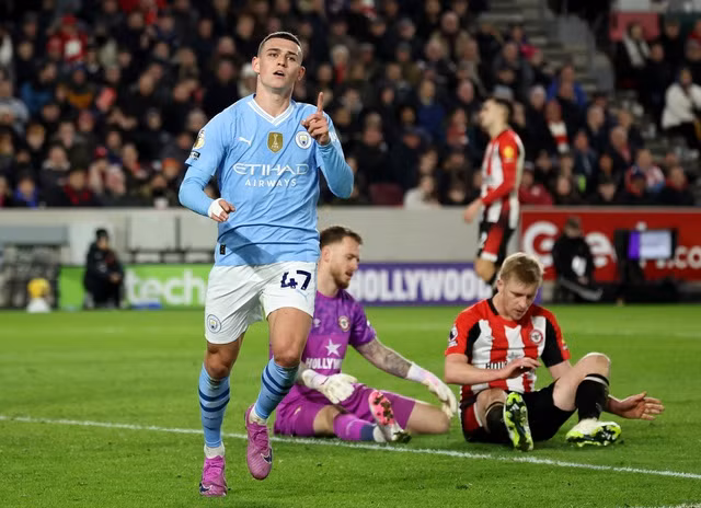... mang về chiến thắng 3-1 cho Man City