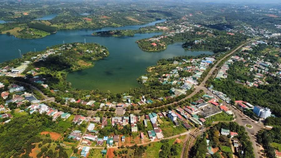 Một góc thành phố Gia Nghĩa, tỉnh Đắk Nông sau 20 năm xây dựng, phát triển. (Ảnh: Minh Hưng/Vietnam+)