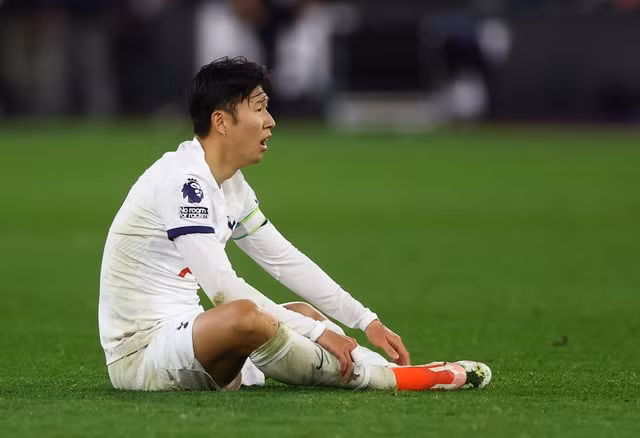 Son Heung-min không tin đội nhà đánh rơi chiến thắng.