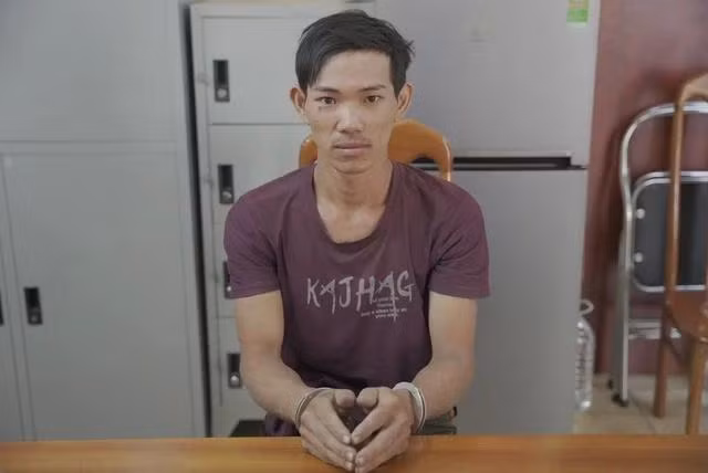 Nguyễn Thanh Tâm bị bắt, thừa nhận hành vi giết người, cướp tài sản.Ảnh: THANH TUYỀN