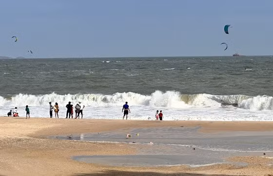 Khu vực bãi biển, nơi nạn nhân gặp nạn Khu vực bãi biển, nơi nạn nhân gặp nạn