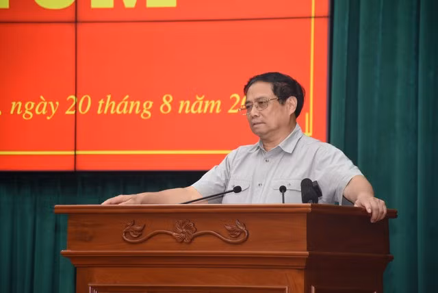 Thủ tướng đã cho ý kiến chỉ đạo với từng nội dung cụ thể. Ảnh: TRANG ANH