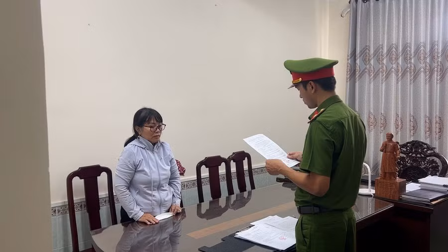 Bắt tạm giam đối tượng Võ Thị Thu Hồng điều tra hành vi lừa đảo chiếm đoạt tài sản