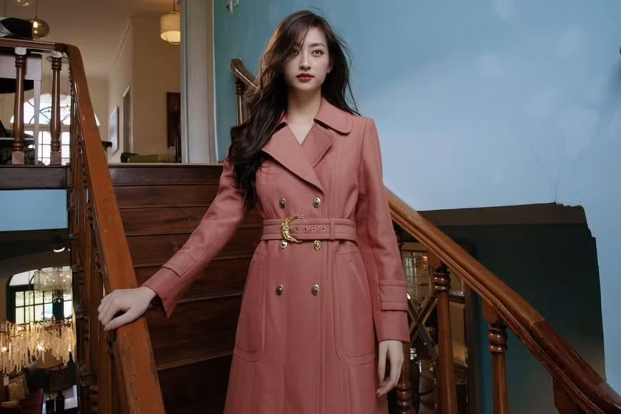 Bước sang tuổi 23, Miss World Vietnam 2019 Lương Thùy Linh cho biết cô sẽ tiếp tục sứ mệnh lan tỏa yêu thương và truyền cảm hứng đến giới trẻ qua nhiều hơn những hoạt động cộng đồng và những dự án mới trong tương lai. (Ảnh: PV/Vietnam+)