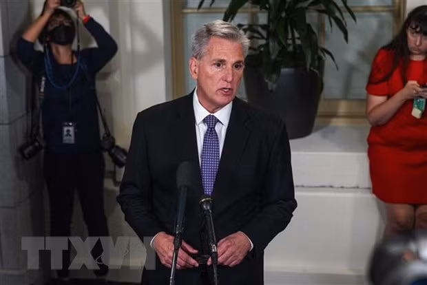 Ông Kevin McCarthy bị bãi miễn chức Chủ tịch Hạ viện Mỹ. (Nguồn: THX/TTXVN) Ông Kevin McCarthy bị bãi miễn chức Chủ tịch Hạ viện Mỹ. (Nguồn: THX/TTXVN)