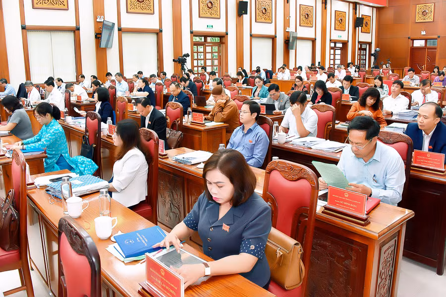 Các đại biểu tham dự kỳ họp. Ảnh: Đức Thụy Các đại biểu tham dự kỳ họp. Ảnh: Đức Thụy