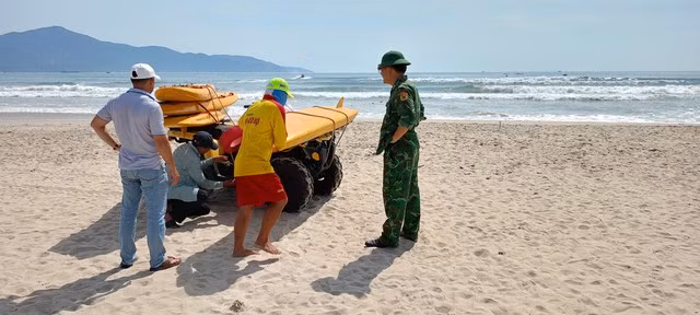 Lực lượng chức năng đang tích cực tìm kiếm tung tích nạn nhân mất tích.