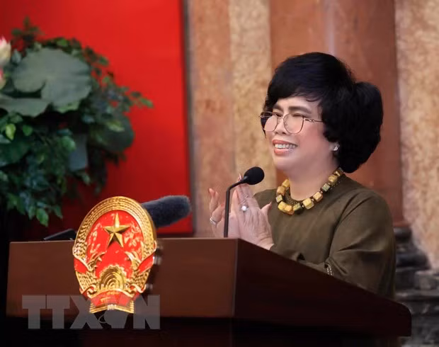 Bà Thái Hương, Anh hùng Lao động, Chủ tịch Hiệp hội Doanh nhân Nữ Việt Nam phát biểu. (Ảnh: Thống Nhất/TTXVN)