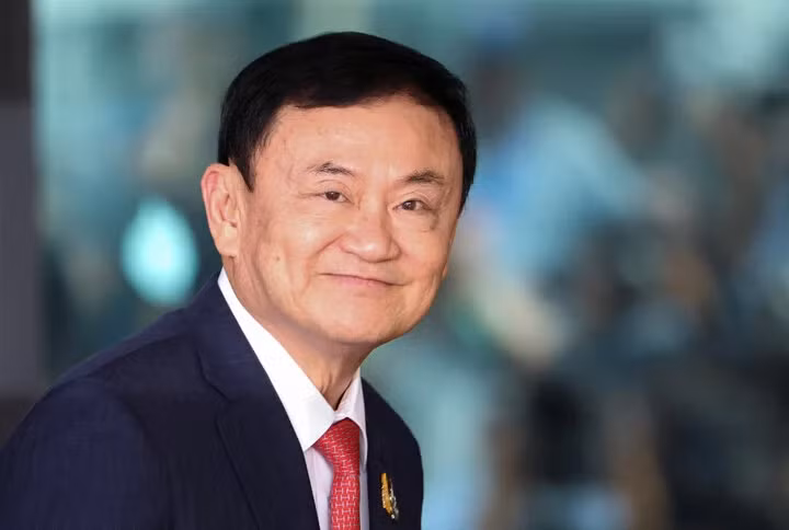 Thái Lan truy tố cựu Thủ tướng Thaksin vì xúc phạm hoàng gia.