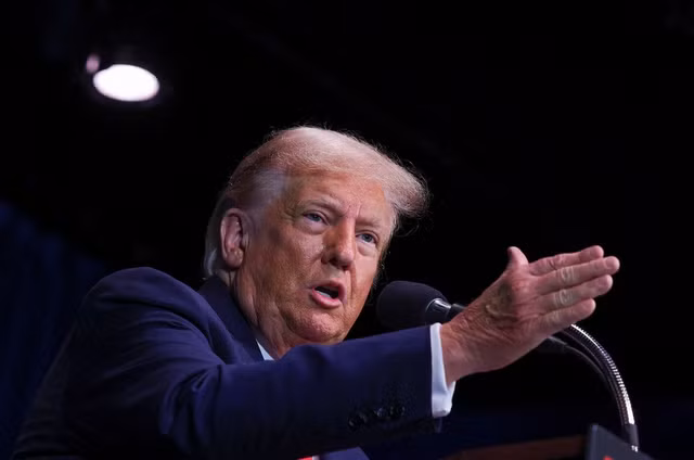 Ông Trump vận động tranh cử ở bang New Hampshire hôm 9.10. Ảnh: REUTERS
