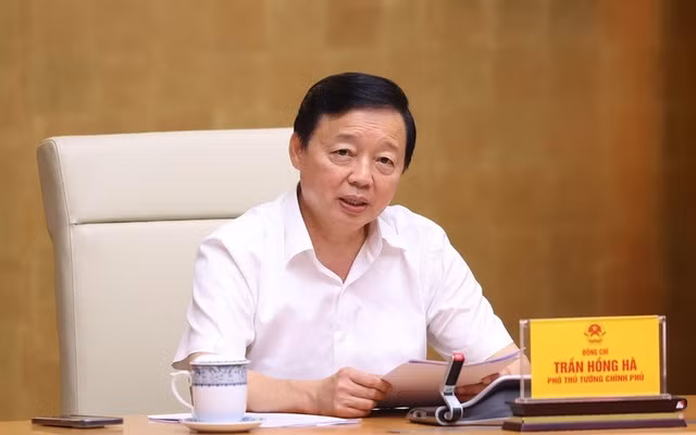 Phó Thủ tướng Trần Hồng Hà yêu cầu Kế hoạch thực hiện Quy hoạch Điện VIII không được bỏ sót dự án có đủ tiêu chí. Ảnh: VGP
