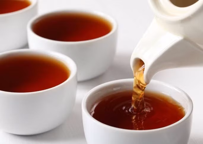 Loại trà người Việt ưa chuộng chống được 8 loại ung thư - Ảnh 1. Trà đen sẫm màu với vị chát đặc trưng rất tốt trong việc phòng ngừa và kiểm soát nhiều bệnh ung thư - Ảnh minh họa từ Internet