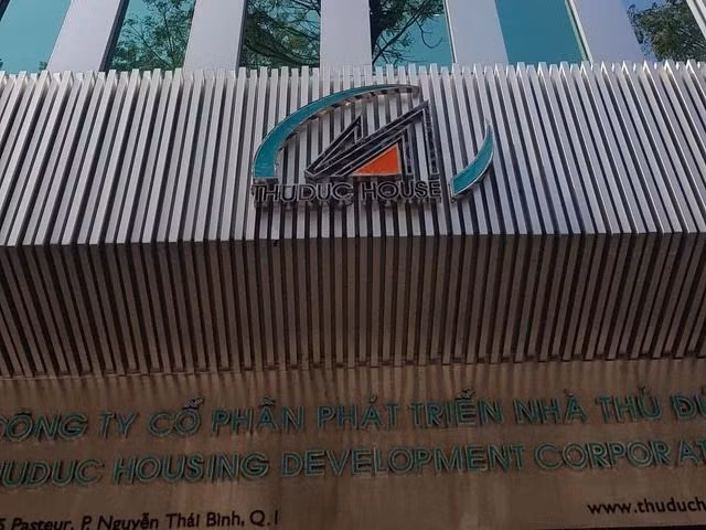 Quyết định cưỡng chế dừng làm thủ tục hải quan đối với hàng hóa xuất nhập khẩu của ThuDuc House có hiệu lực từ ngày 2.5.2024. Ảnh: Đ.S