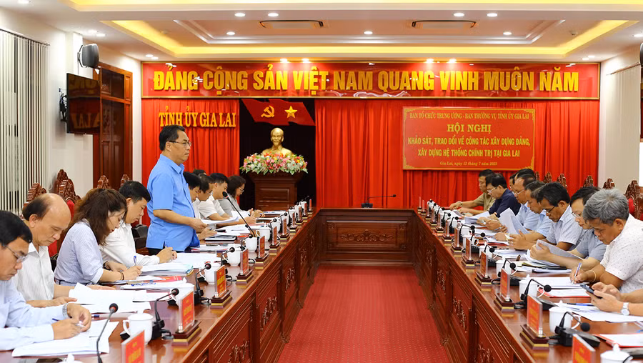 Quang cảnh buổi làm việc. Ảnh: Đăng Vũ