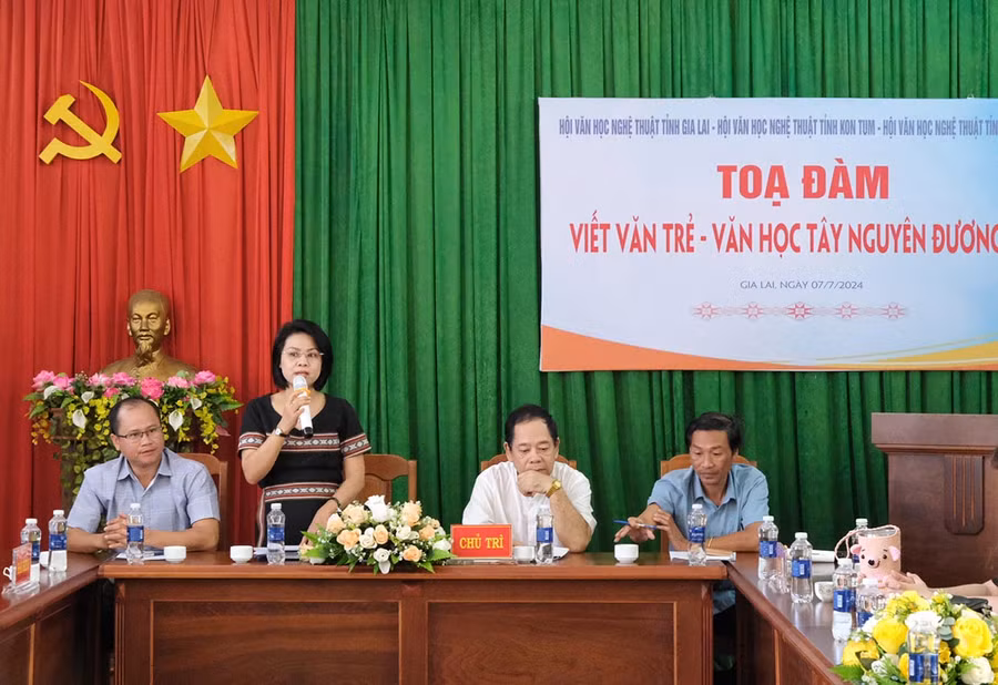 Hội Văn học Nghệ thuật 3 tỉnh Tây Nguyên có nhiều nỗ lực trong phát hiện, bồi dưỡng đội ngũ sáng tác trẻ. Ảnh: M.C