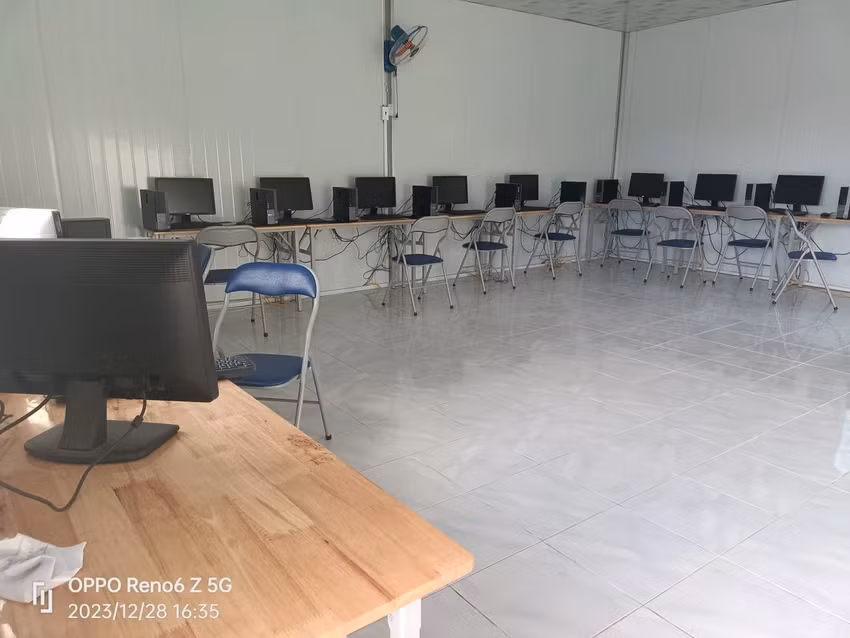 Hệ thống phòng học của Trung tâm Giáo dục nghề nghiệp 3T Gia Lai xây dựng trên đất nông nghiệp chưa chuyển đổi mục đích sử dụng. Ảnh:LK Hệ thống phòng học của Trung tâm Giáo dục nghề nghiệp 3T Gia Lai xây dựng trên đất nông nghiệp chưa chuyển đổi mục đích sử dụng. Ảnh:LK