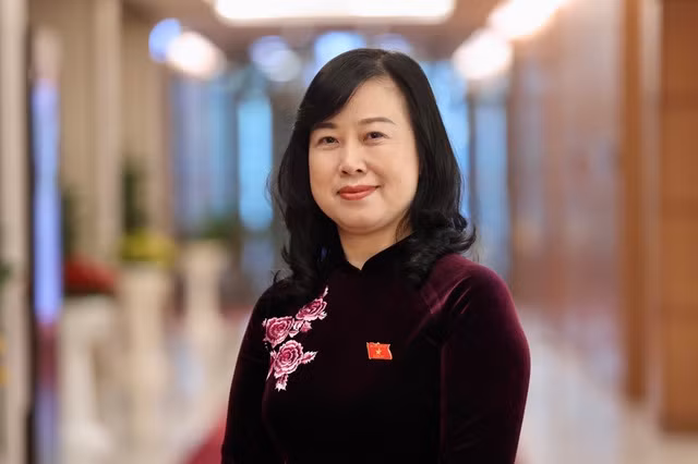 Bộ trưởng Bộ Y tế Đào Hồng Lan làm Chủ tịch Hội đồng cấp Nhà nước xét tặng danh hiệu “Thầy thuốc Nhân dân”, “Thầy thuốc Ưu tú” lần thứ 14. Ảnh: VGP