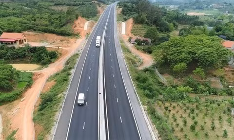 Phương án thực hiện dự án đường cao tốc TP. Hồ Chí Minh - Chơn Thành (Ảnh minh họa). Phương án thực hiện dự án đường cao tốc TP. Hồ Chí Minh - Chơn Thành (Ảnh minh họa).