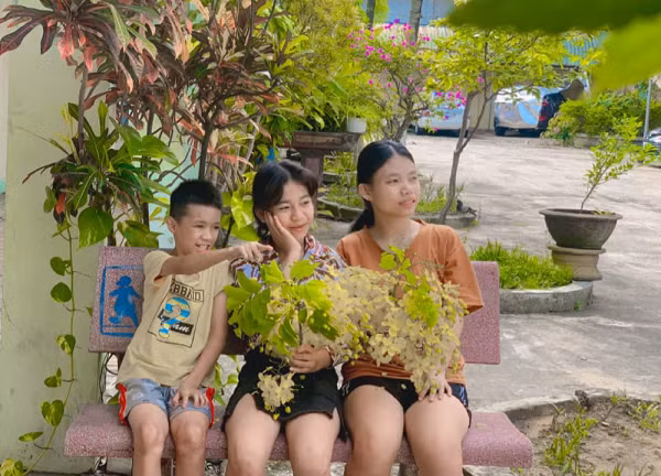 Những đứa trẻ kém may mắn tại làng hy vọng