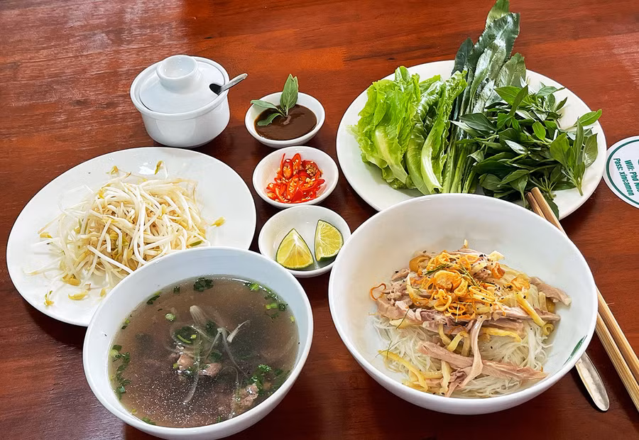 Phở khô Gia Lai được công nhận là “giá trị ẩm thực châu Á”. Ảnh: Hoàng Ngọc