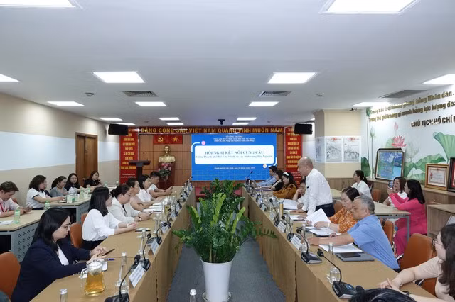Toàn cảnh hội nghị Kết nối cung cầu giữa TP HCM và các tỉnh Tây Nguyên ngày 3-4 Toàn cảnh hội nghị Kết nối cung cầu giữa TP HCM và các tỉnh Tây Nguyên ngày 3-4