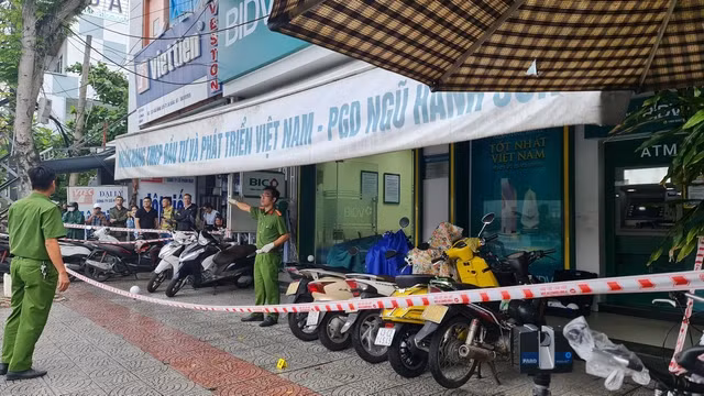 Hiện trường vụ cướp ngân hàng khiến nhân viên bảo vệ Trần Minh Thành tử vong vì truy đuổi thủ phạm
