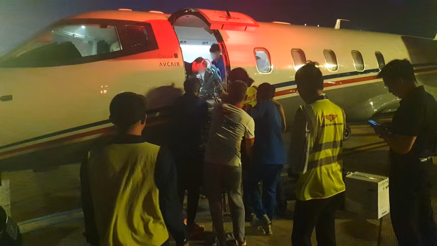 Quá trình vận chuyển bệnh nhi với hệ thống ECMO di động.